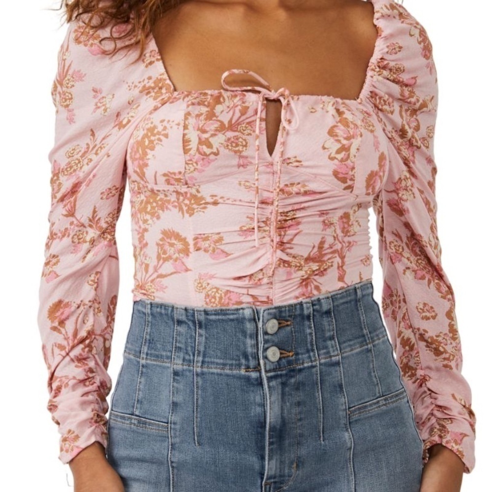 NWT - Free People Boho Hilary Pink Floral Smocked Cropped Top with Tie, Size L